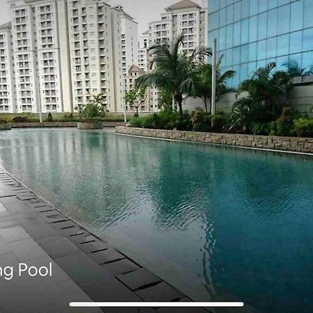 Central Park Residences Jakarta Exterior foto
